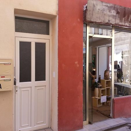 Colombe Lejlighed LʼIsle-sur-la-Sorgue Eksteriør billede
